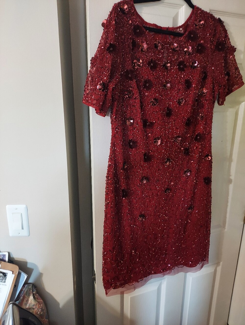 Adrianna Papell Sequin And Floral Red Short-Sleeve Cocktail Dress